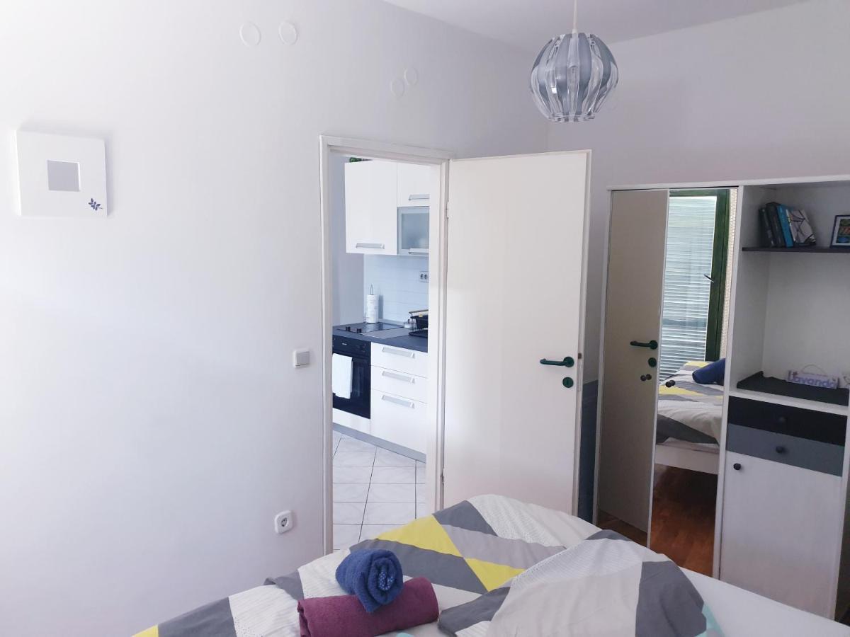 Sali Modern Seaview Apartment Luaran gambar