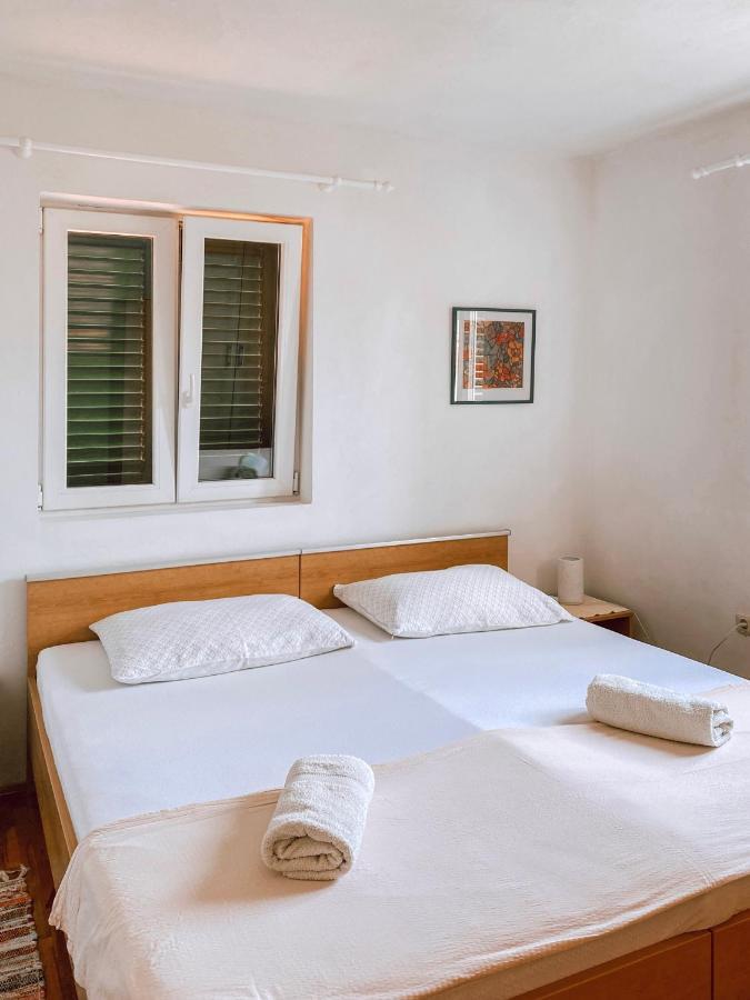 Sali Modern Seaview Apartment Luaran gambar