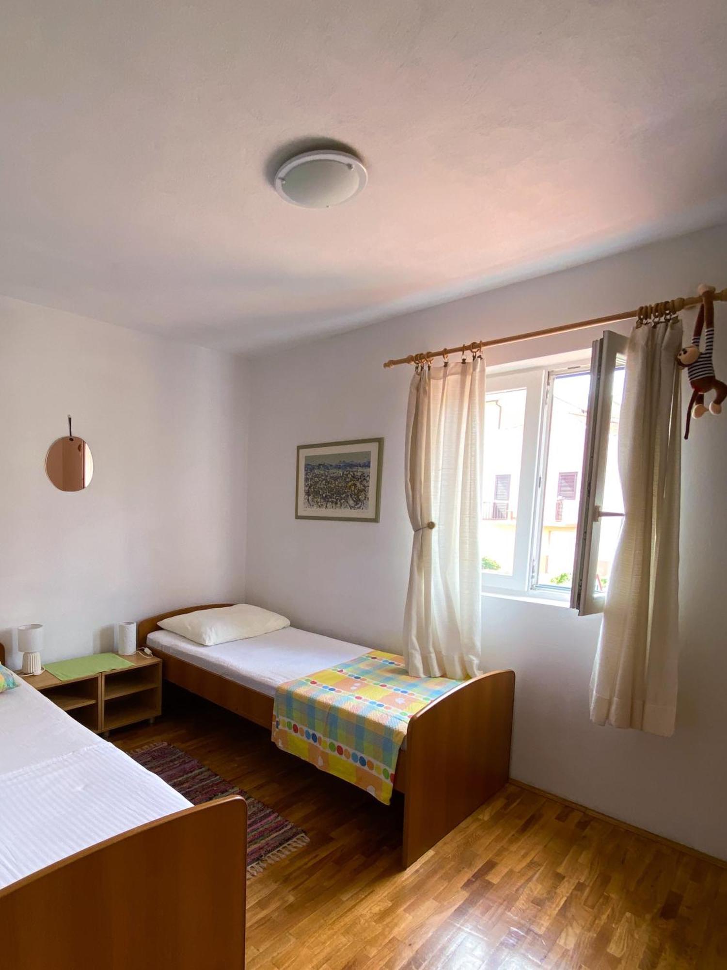 Sali Modern Seaview Apartment Luaran gambar