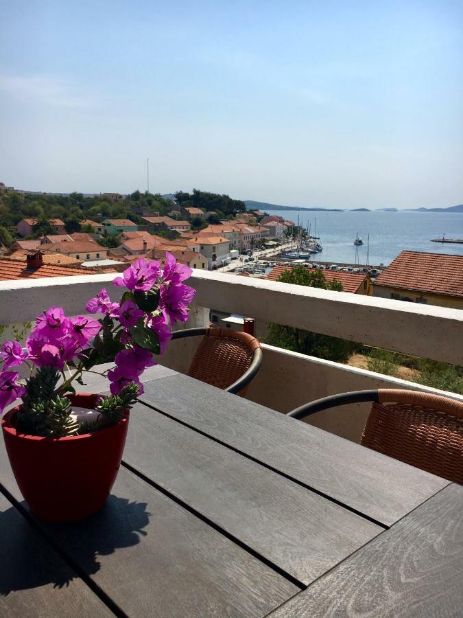 Sali Modern Seaview Apartment Luaran gambar