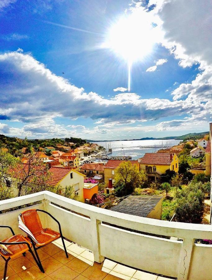 Sali Modern Seaview Apartment Luaran gambar
