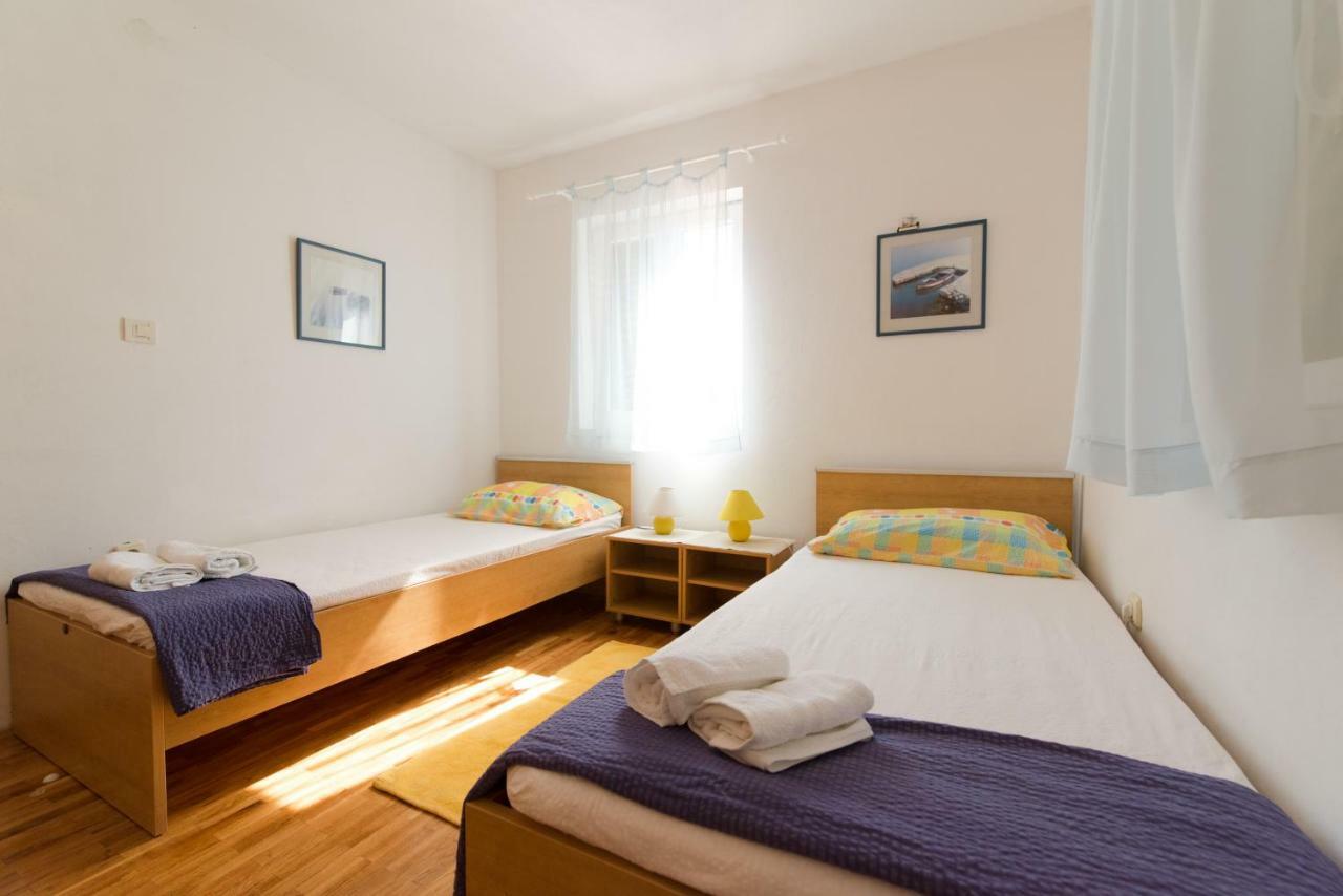 Sali Modern Seaview Apartment Luaran gambar