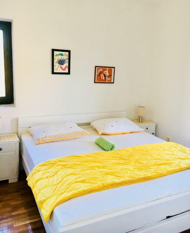 Sali Modern Seaview Apartment Luaran gambar